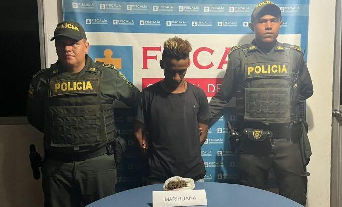 Leonardo Luis Cantillo Iguarán, fue pillado con un bolso con varios gramos de marihuana, cuando iba rumbo al trabajo