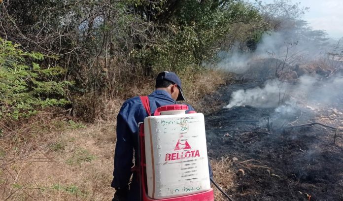 Los incendios forestales, un trabajo casi a diario de los Bomberos de Fonseca.