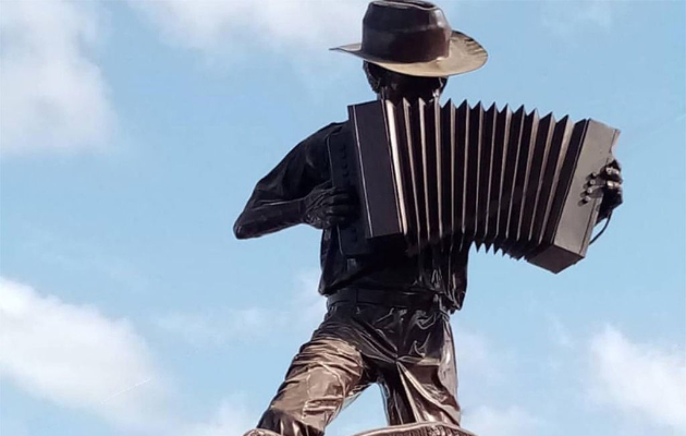 El afiche del festival Francisco el Hombre se conocerá este jueves 27 de noviembre. El afiche del festival Francisco el Hombre se conocerá este jueves 27 de noviembre.